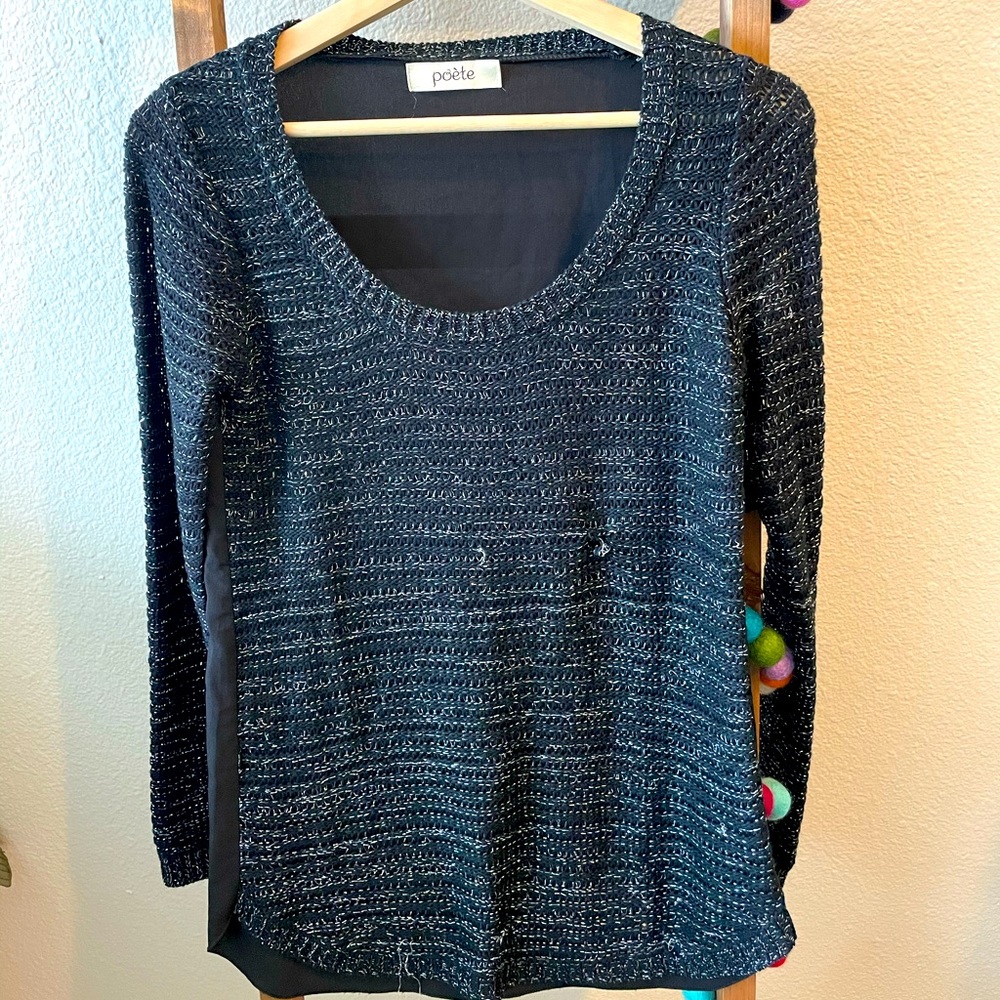 Black round neck sweater